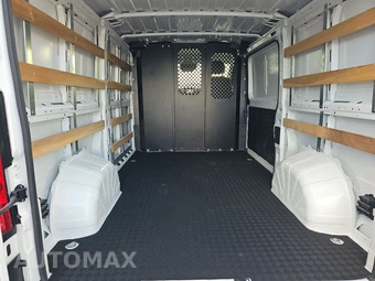 2025 Ram ProMaster 2500 Cargo Van Tradesman w/Passenger Seat Low Roof 136.0" WB - miniatura 15