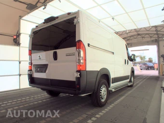 2025 Ram ProMaster 2500 Cargo Van Tradesman w/Passenger Seat Low Roof 136.0" WB - miniatura 4