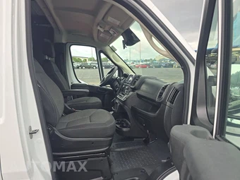 2025 Ram ProMaster 2500 Cargo Van Tradesman w/Passenger Seat Low Roof 136.0" WB - miniatura 8