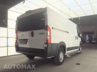2025 Ram ProMaster 2500 Cargo Van Tradesman w/Passenger Seat Low Roof 136.0" WB - miniatura 4