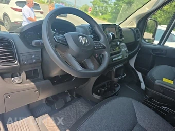 2025 Ram ProMaster 2500 Cargo Van Tradesman w/Passenger Seat Low Roof 136.0" WB - miniatura 14