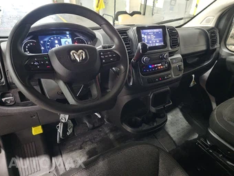 2025 Ram ProMaster 2500 Cargo Van Tradesman w/Passenger Seat Low Roof 136.0" WB - miniatura 11