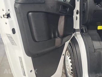 2025 Ram ProMaster 2500 Cargo Van Tradesman w/Passenger Seat Low Roof 136.0" WB - miniatura 9
