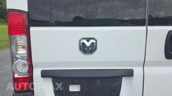 2025 Ram ProMaster 2500 Cargo Van Tradesman w/Passenger Seat Low Roof 136.0" WB - miniatura 19