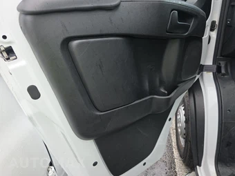 2025 Ram ProMaster 2500 Cargo Van Tradesman w/Passenger Seat Low Roof 136.0" WB - miniatura 9