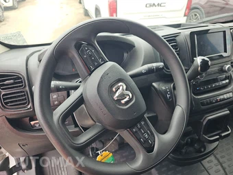 2025 Ram ProMaster 2500 Cargo Van Tradesman w/Passenger Seat Low Roof 136.0" WB - miniatura 10