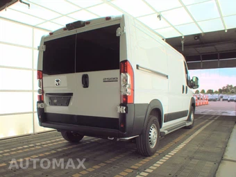 2025 Ram ProMaster 2500 Cargo Van Tradesman w/Passenger Seat Low Roof 136.0" WB - miniatura 4