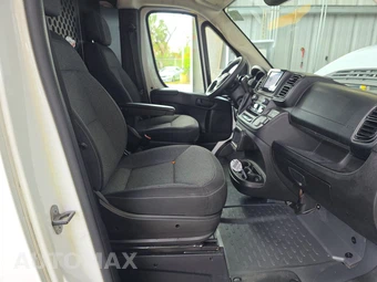 2025 Ram ProMaster 2500 Cargo Van Tradesman w/Passenger Seat Low Roof 136.0" WB - miniatura 8