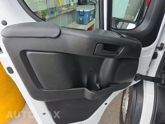 2025 Ram ProMaster 2500 Cargo Van Tradesman w/Passenger Seat Low Roof 136.0" WB - miniatura 9