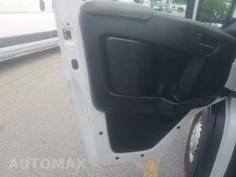 2025 Ram ProMaster 2500 Cargo Van Tradesman w/Passenger Seat Low Roof 136.0" WB - miniatura 9