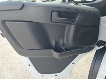2025 Ram ProMaster 2500 Cargo Van Tradesman w/Passenger Seat Low Roof 136.0" WB - miniatura 9