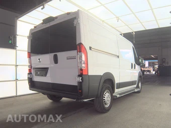 2025 Ram ProMaster 2500 Cargo Van Tradesman w/Passenger Seat Low Roof 136.0" WB - miniatura 4