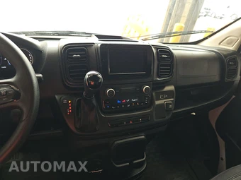 2025 Ram ProMaster 2500 Cargo Van Tradesman w/Passenger Seat Low Roof 136.0" WB - miniatura 11