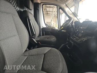 2025 Ram ProMaster 2500 Cargo Van Tradesman w/Passenger Seat Low Roof 136.0" WB - miniatura 8