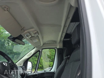 2025 Ram ProMaster 2500 Cargo Van Tradesman w/Passenger Seat Low Roof 136.0" WB - miniatura 22