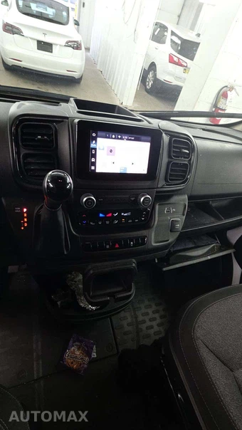 2025 Ram ProMaster 2500 Cargo Van Tradesman w/Passenger Seat Low Roof 136.0" WB - miniatura 28
