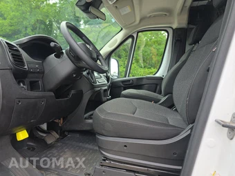 2025 Ram ProMaster 2500 Cargo Van Tradesman w/Passenger Seat Low Roof 136.0" WB - miniatura 7