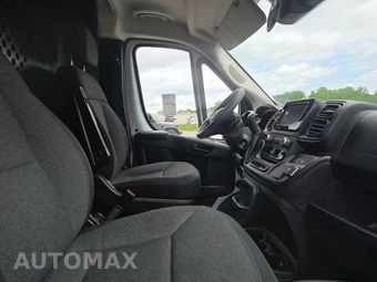 2025 Ram ProMaster 2500 Cargo Van Tradesman w/Passenger Seat Low Roof 136.0" WB - miniatura 8