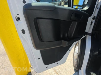 2025 Ram ProMaster 2500 Cargo Van Tradesman w/Passenger Seat Low Roof 136.0" WB - miniatura 9