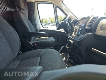 2025 Ram ProMaster 2500 Cargo Van Tradesman w/Passenger Seat Low Roof 136.0" WB - miniatura 8