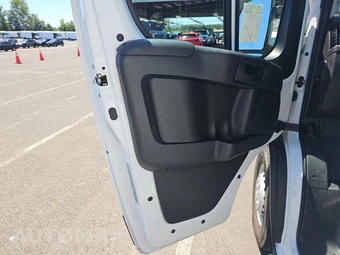 2025 Ram ProMaster 2500 Cargo Van Tradesman w/Passenger Seat Low Roof 136.0" WB - miniatura 9