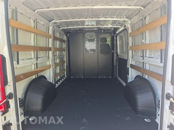 2025 Ram ProMaster 2500 Cargo Van Tradesman w/Passenger Seat Low Roof 136.0" WB - miniatura 15
