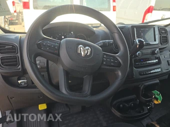 2025 Ram ProMaster 2500 Cargo Van Tradesman w/Passenger Seat Low Roof 136.0" WB - miniatura 10
