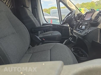 2025 Ram ProMaster 2500 Cargo Van Tradesman w/Passenger Seat Low Roof 136.0" WB - miniatura 8