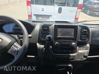 2025 Ram ProMaster 2500 Cargo Van Tradesman w/Passenger Seat Low Roof 136.0" WB - miniatura 11