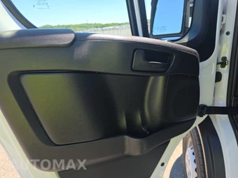 2025 Ram ProMaster 2500 Cargo Van Tradesman w/Passenger Seat Low Roof 136.0" WB - miniatura 9