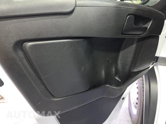 2025 Ram ProMaster 2500 Cargo Van Tradesman w/Passenger Seat Low Roof 136.0" WB - miniatura 9