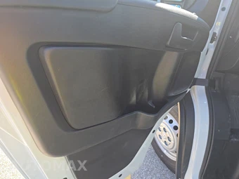 2025 Ram ProMaster 2500 Cargo Van Tradesman w/Passenger Seat Low Roof 136.0" WB - miniatura 9