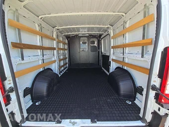 2025 Ram ProMaster 2500 Cargo Van Tradesman w/Passenger Seat Low Roof 136.0" WB - miniatura 13
