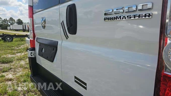 2025 Ram ProMaster 2500 Cargo Van Tradesman w/Passenger Seat Low Roof 136.0" WB - miniatura 27