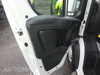 2025 Ram ProMaster 2500 Cargo Van Tradesman w/Passenger Seat Low Roof 136.0" WB - miniatura 9