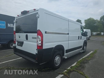 2025 Ram ProMaster 2500 Cargo Van Tradesman w/Passenger Seat Low Roof 136.0" WB - miniatura 4