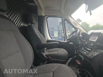 2025 Ram ProMaster 2500 Cargo Van Tradesman w/Passenger Seat Low Roof 136.0" WB - miniatura 8