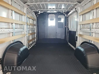 2025 Ram ProMaster 2500 Cargo Van Tradesman w/Passenger Seat Low Roof 136.0" WB - miniatura 15