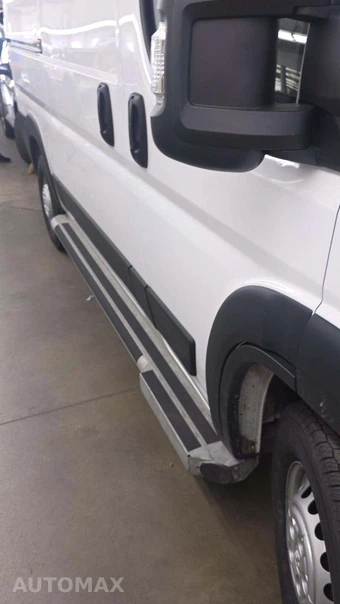 2025 Ram ProMaster 2500 Cargo Van Tradesman w/Passenger Seat Low Roof 136.0" WB - miniatura 25