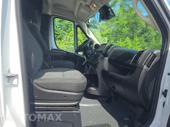2025 Ram ProMaster 2500 Cargo Van Tradesman w/Passenger Seat Low Roof 136.0" WB - miniatura 8