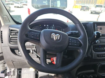 2025 Ram ProMaster 2500 Cargo Van Tradesman w/Passenger Seat Low Roof 136.0" WB - miniatura 10