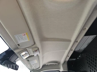 2025 Ram ProMaster 2500 Cargo Van Tradesman w/Passenger Seat Low Roof 136.0" WB - miniatura 17