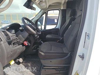 2025 Ram ProMaster 2500 Cargo Van Tradesman w/Passenger Seat Low Roof 136.0" WB - miniatura 7