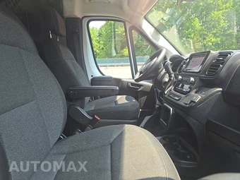 2025 Ram ProMaster 2500 Cargo Van Tradesman w/Passenger Seat Low Roof 136.0" WB - miniatura 8