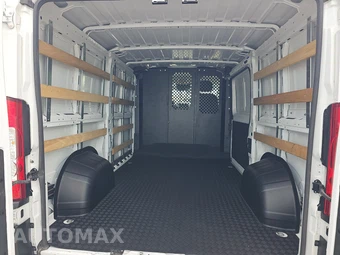 2025 Ram ProMaster 2500 Cargo Van Tradesman w/Passenger Seat Low Roof 136.0" WB - miniatura 15