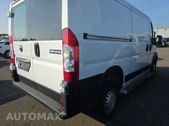 2025 Ram ProMaster 2500 Cargo Van Tradesman w/Passenger Seat Low Roof 136.0" WB - miniatura 4