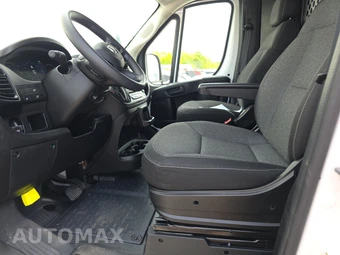 2025 Ram ProMaster 2500 Cargo Van Tradesman w/Passenger Seat Low Roof 136.0" WB - miniatura 7