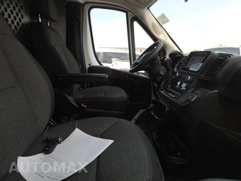 2025 Ram ProMaster 2500 Cargo Van Tradesman w/Passenger Seat Low Roof 136.0" WB - miniatura 8