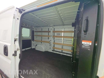 2025 Ram ProMaster 2500 Cargo Van Tradesman w/Passenger Seat Low Roof 136.0" WB - miniatura 16