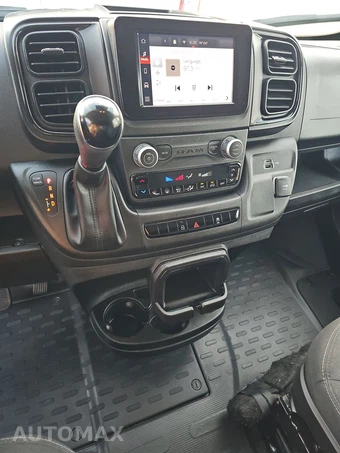2025 Ram ProMaster 2500 Cargo Van Tradesman w/Passenger Seat Low Roof 136.0" WB - miniatura 11